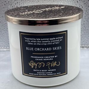 Bath & Body Works Blue Orchard Skies 3 Wick Candle